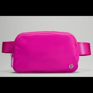 Sonic Pink Lululemon Belt Bag NWT